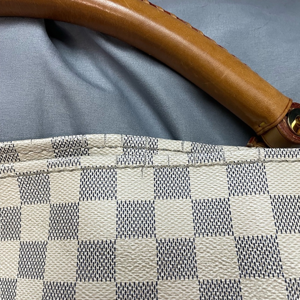 Authentic Louis Vuitton Damier Azur MM Artsy Shoulder Bag - Picture 6 of 13